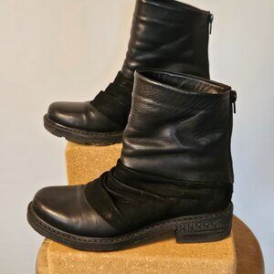 Bueno Black Suede And Leather Ankle Boots